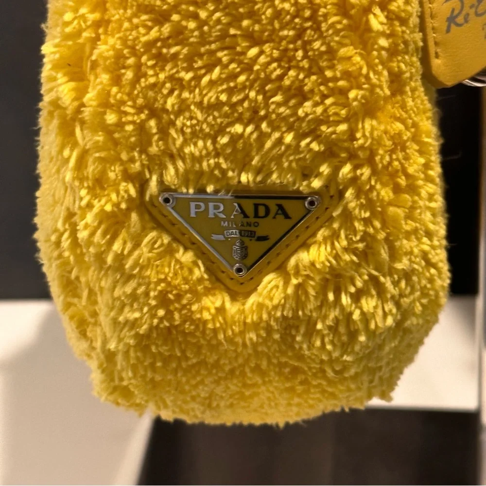 Prada Terry 2000 Re Edition Yellow - Picture 12 of 15